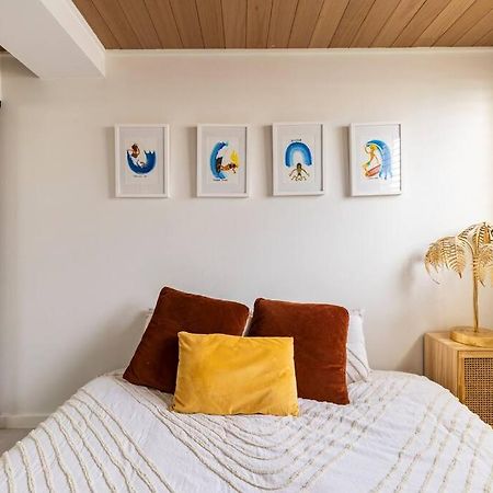 Appartement Chic Beachside Getaway 2Br 2Bath Fully Equipped à Gold Coast Extérieur photo