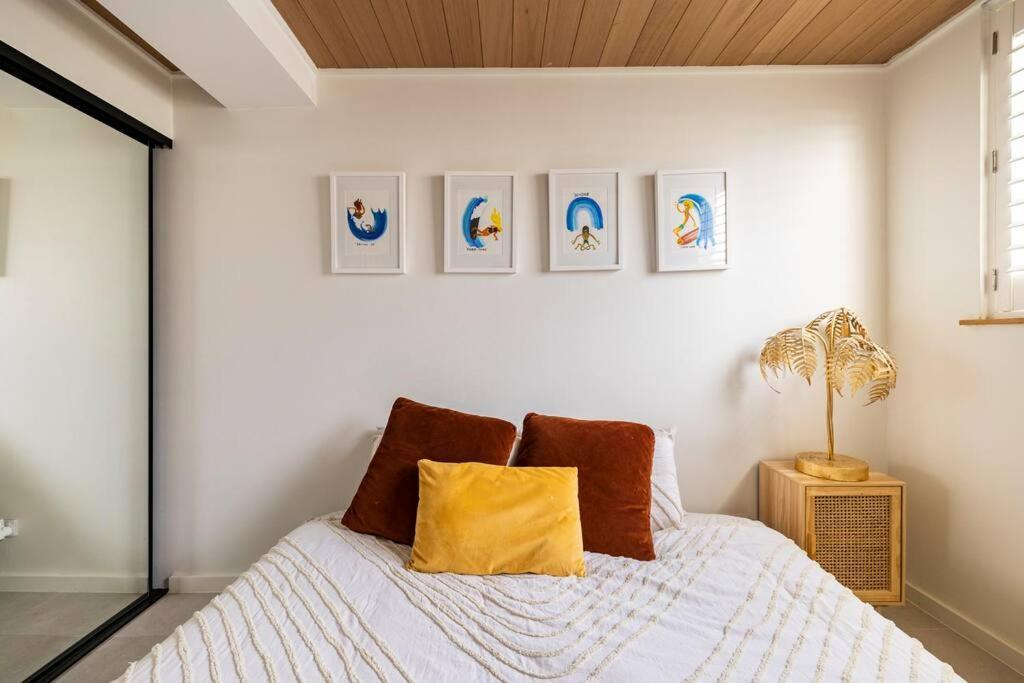 Appartement Chic Beachside Getaway 2Br 2Bath Fully Equipped à Gold Coast Extérieur photo
