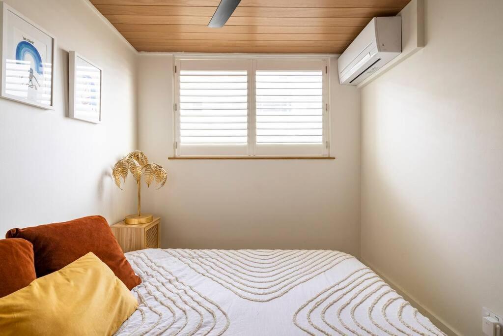 Appartement Chic Beachside Getaway 2Br 2Bath Fully Equipped à Gold Coast Extérieur photo